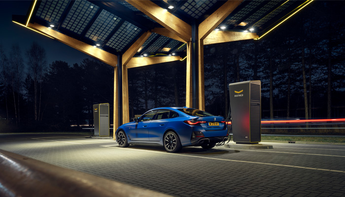 ALTIJD EN OVERAL EENVOUDIG LADEN.