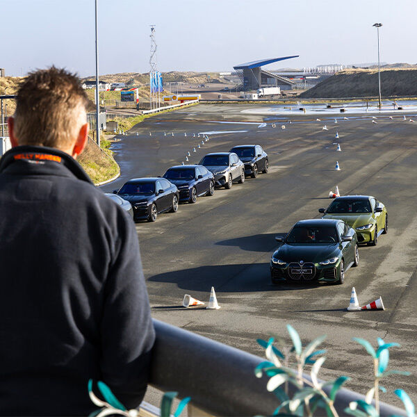 full elektric experience