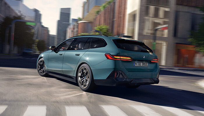 ERVAAR DE NIEUWE I5 TOURING.