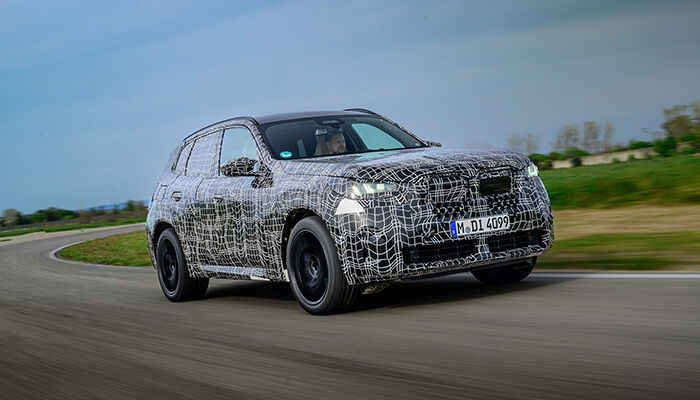 NIEUWE BMW X3 GESPOT.