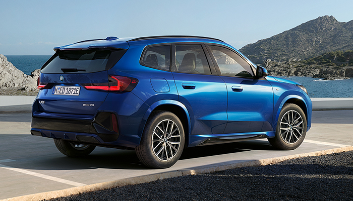 Ontdek de elektrische BMW iX1.